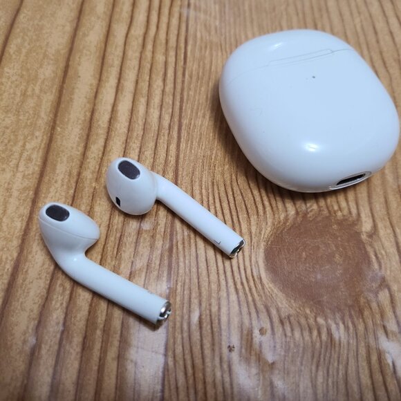 Onn Wireless Bluetooth earphones (AS IS) - Picture 3 of 3